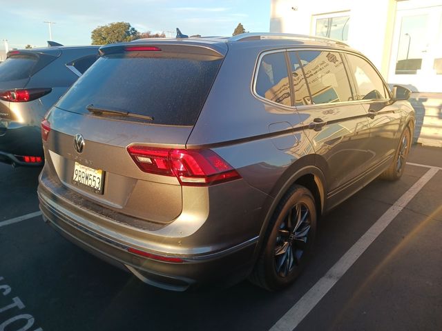 2022 Volkswagen Tiguan SE