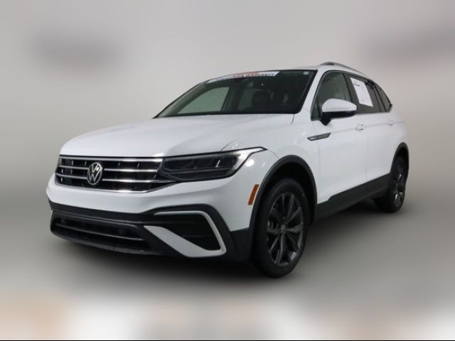 2022 Volkswagen Tiguan SE