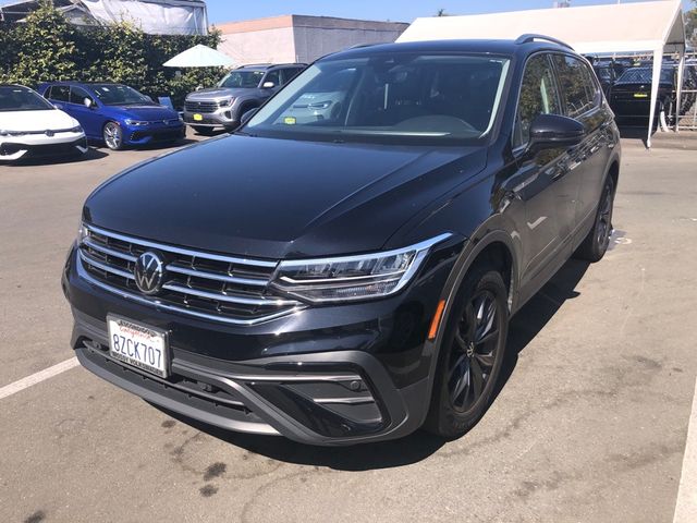 2022 Volkswagen Tiguan SE