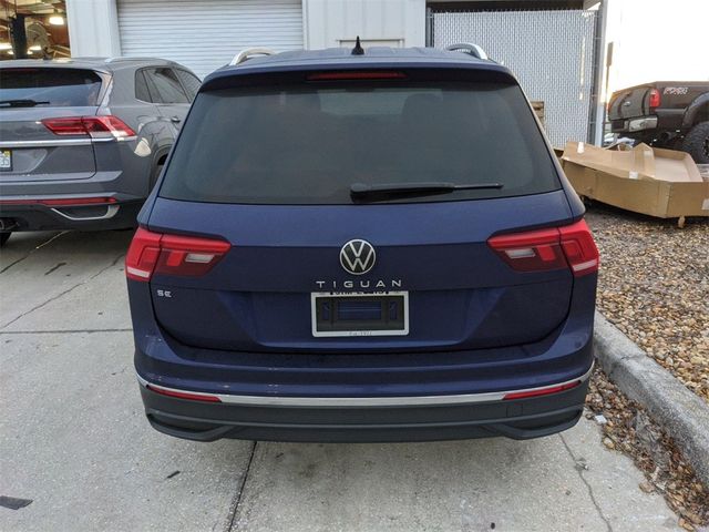 2022 Volkswagen Tiguan SE