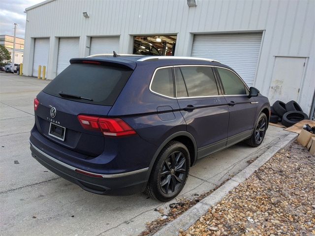 2022 Volkswagen Tiguan SE