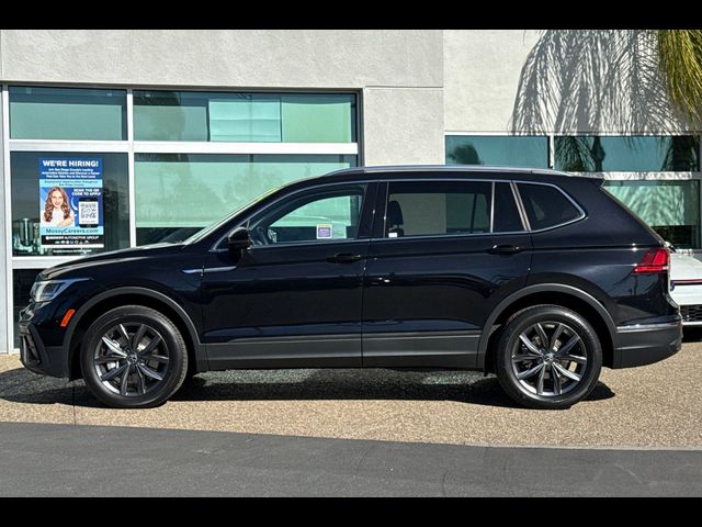 2022 Volkswagen Tiguan SE