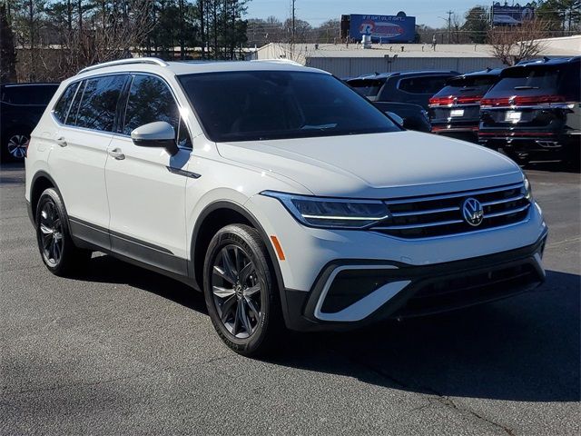 2022 Volkswagen Tiguan SE