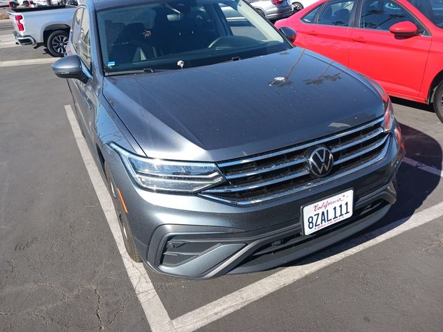 2022 Volkswagen Tiguan SE