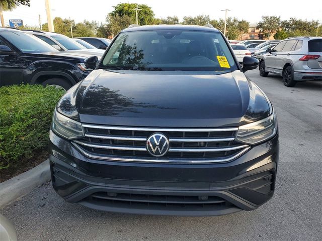 2022 Volkswagen Tiguan SE