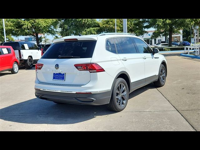 2022 Volkswagen Tiguan SE