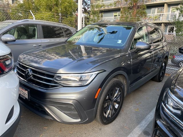 2022 Volkswagen Tiguan SE