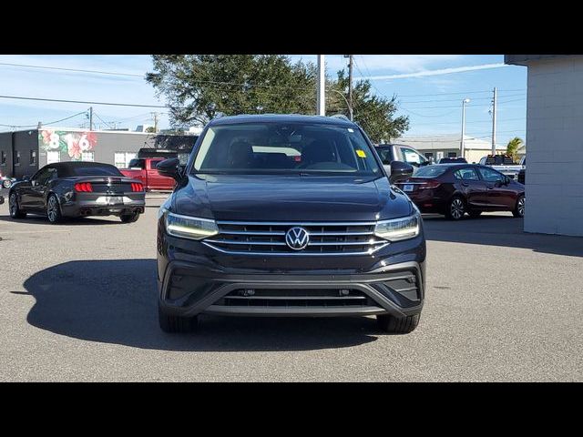 2022 Volkswagen Tiguan SE