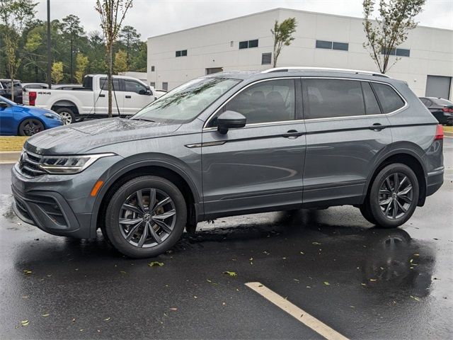 2022 Volkswagen Tiguan SE