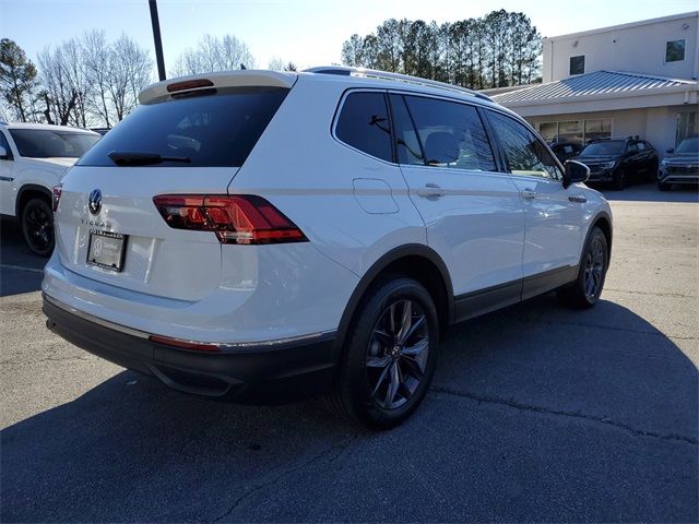 2022 Volkswagen Tiguan SE