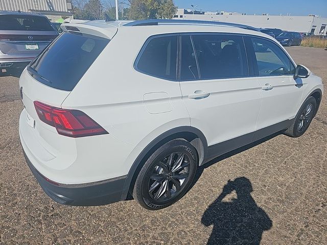 2022 Volkswagen Tiguan SE