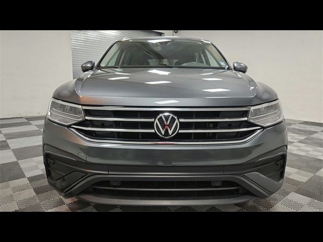 2022 Volkswagen Tiguan SE