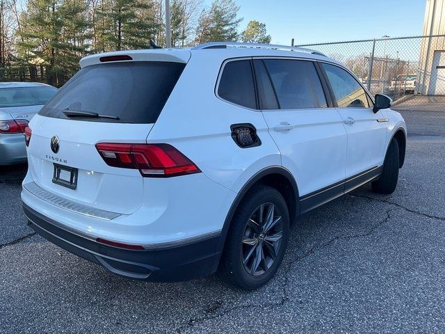 2022 Volkswagen Tiguan SE