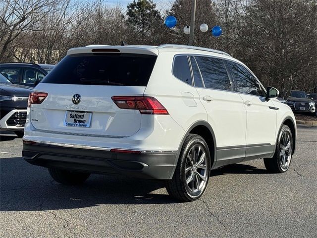 2022 Volkswagen Tiguan SE