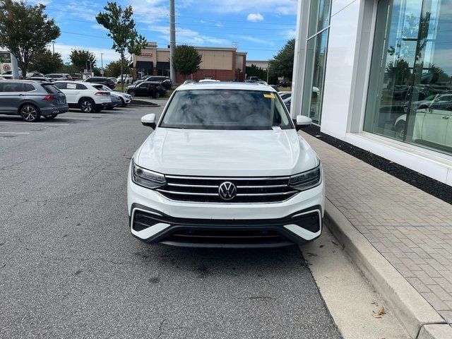 2022 Volkswagen Tiguan SE