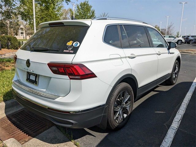 2022 Volkswagen Tiguan SE