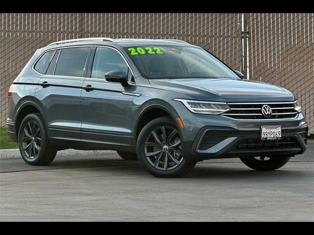 2022 Volkswagen Tiguan SE