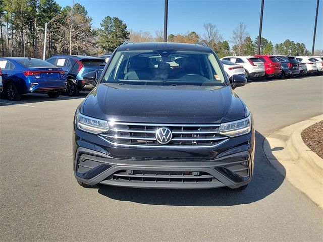 2022 Volkswagen Tiguan SE