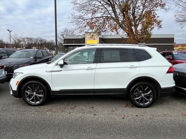 2022 Volkswagen Tiguan SE