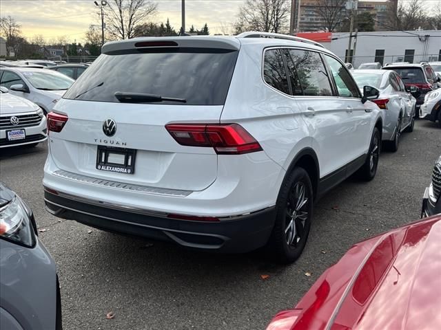 2022 Volkswagen Tiguan SE