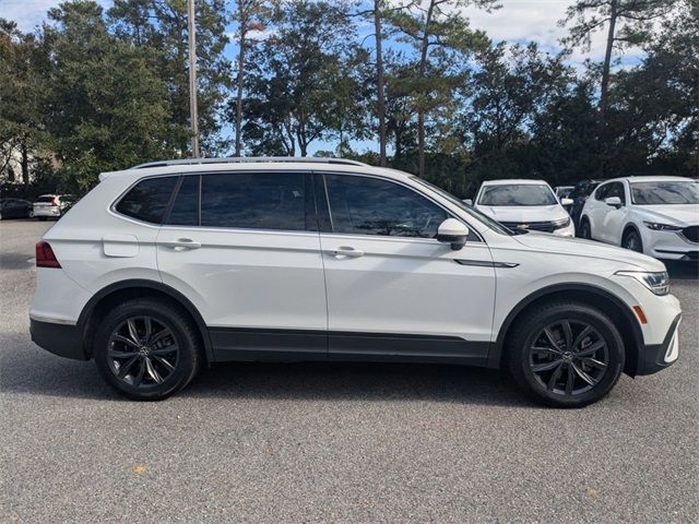 2022 Volkswagen Tiguan SE