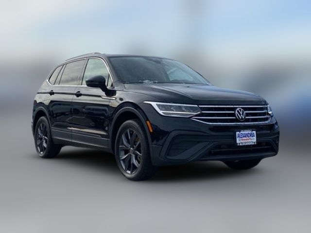 2022 Volkswagen Tiguan SE