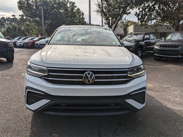 2022 Volkswagen Tiguan SE