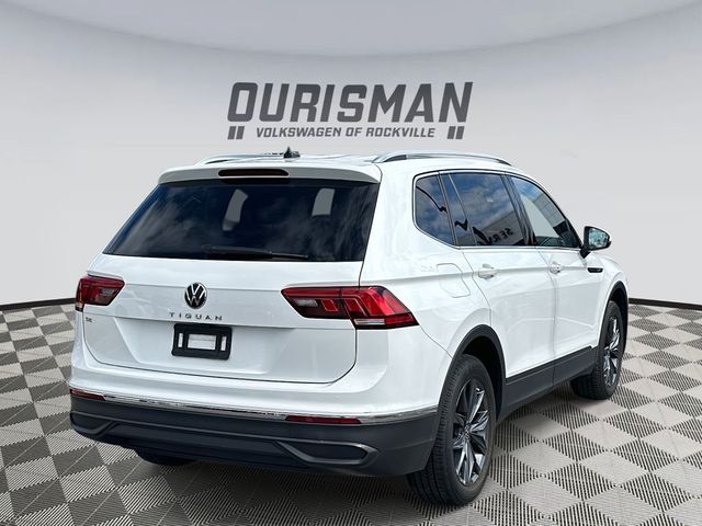 2022 Volkswagen Tiguan SE