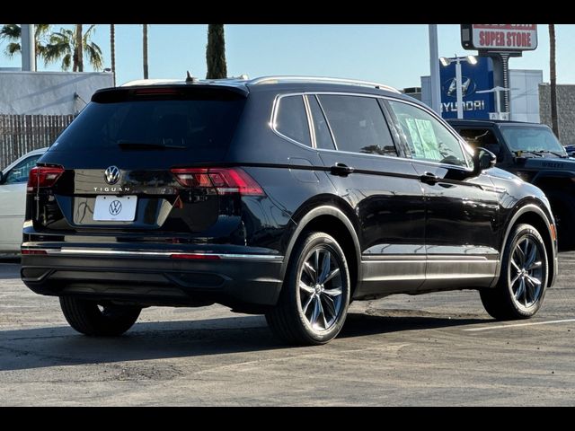 2022 Volkswagen Tiguan SE
