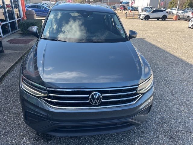 2022 Volkswagen Tiguan SE