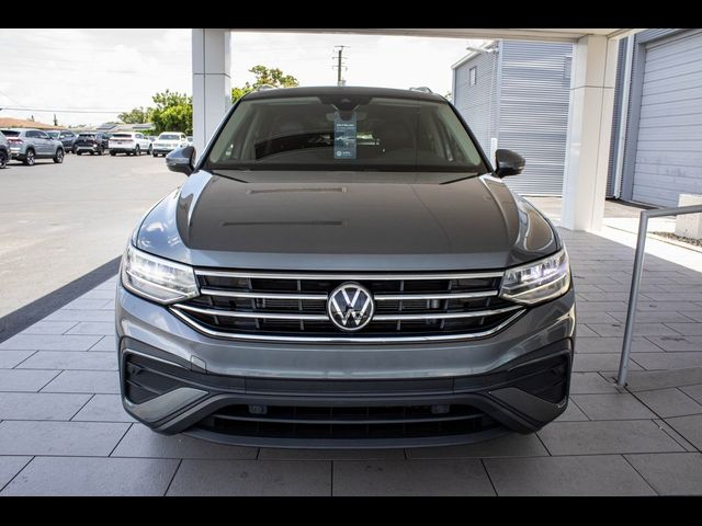 2022 Volkswagen Tiguan SE
