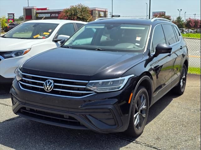 2022 Volkswagen Tiguan SE