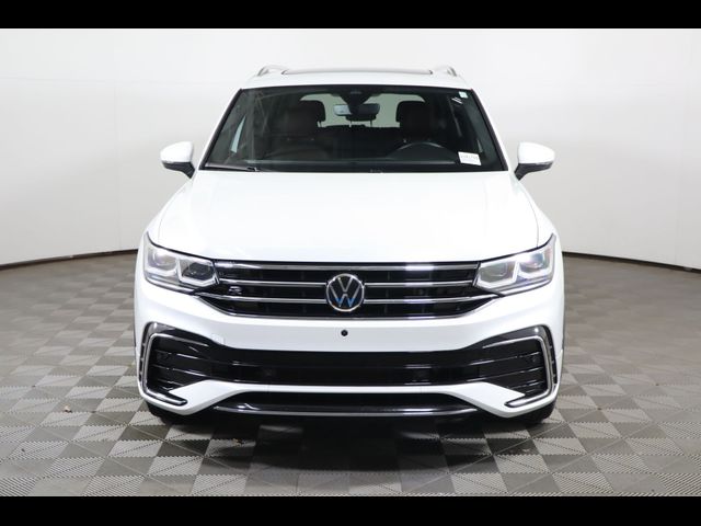 2022 Volkswagen Tiguan SEL R-Line