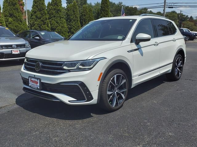 2022 Volkswagen Tiguan SEL R-Line