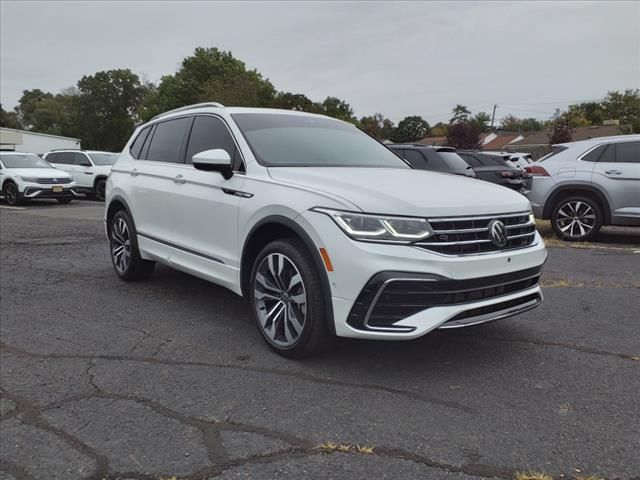 2022 Volkswagen Tiguan SEL R-Line