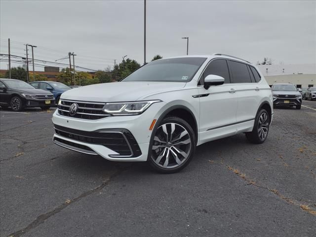 2022 Volkswagen Tiguan SEL R-Line