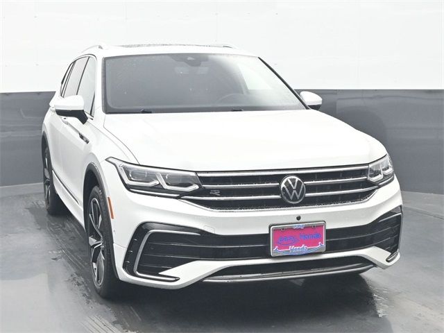 2022 Volkswagen Tiguan SEL R-Line