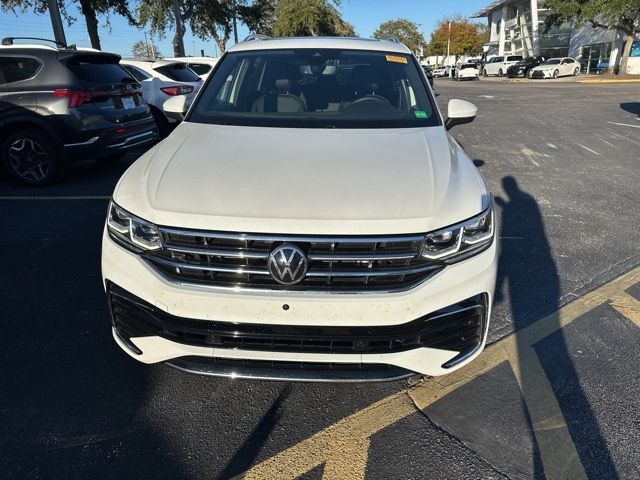 2022 Volkswagen Tiguan SEL R-Line