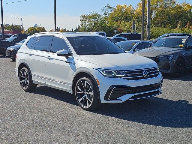 2022 Volkswagen Tiguan SEL R-Line
