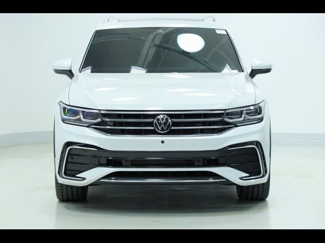 2022 Volkswagen Tiguan SEL R-Line