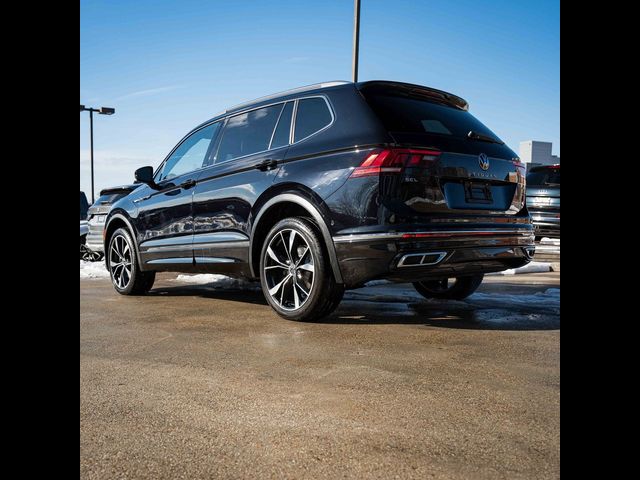 2022 Volkswagen Tiguan SEL R-Line