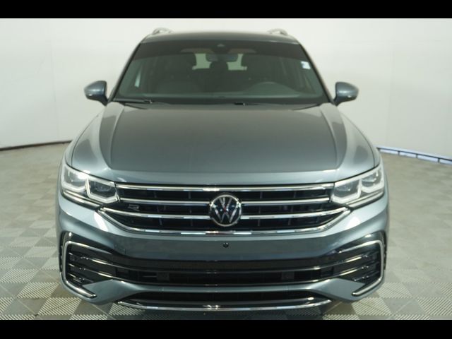 2022 Volkswagen Tiguan SEL R-Line