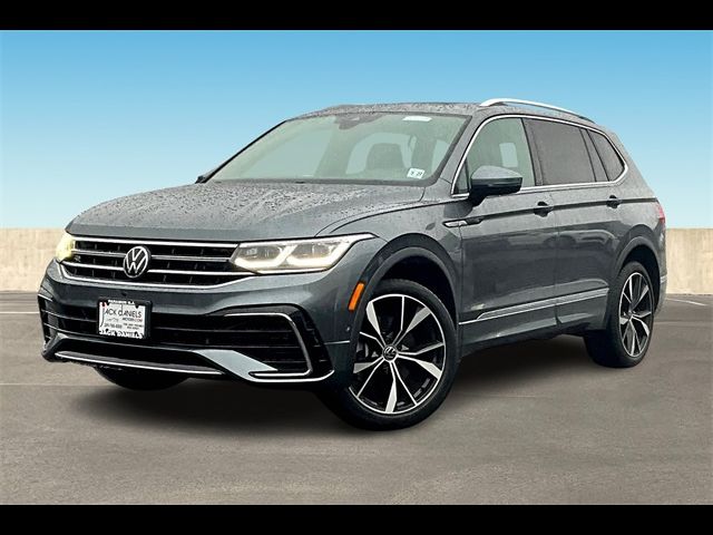 2022 Volkswagen Tiguan SEL R-Line