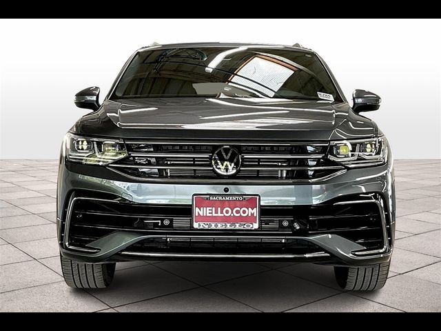 2022 Volkswagen Tiguan SEL R-Line