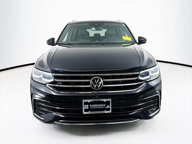 2022 Volkswagen Tiguan SEL R-Line