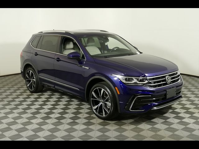 2022 Volkswagen Tiguan SEL R-Line