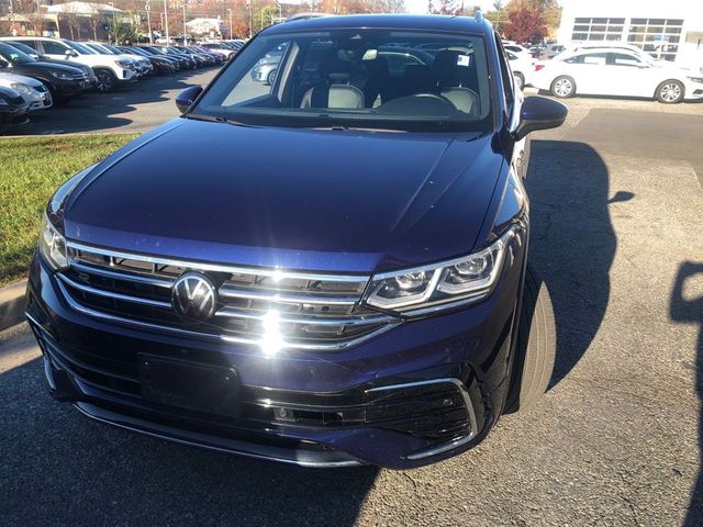 2022 Volkswagen Tiguan SEL R-Line