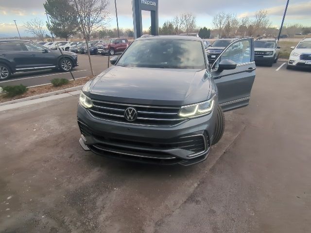 2022 Volkswagen Tiguan SEL R-Line