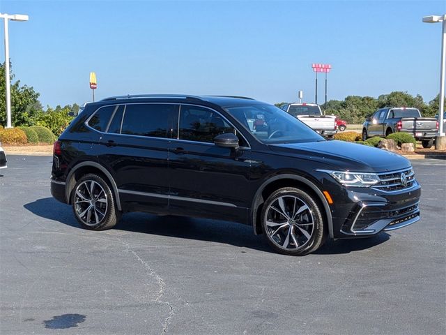 2022 Volkswagen Tiguan SEL R-Line