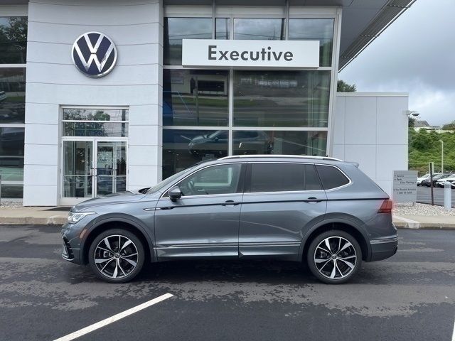 2022 Volkswagen Tiguan SEL R-Line